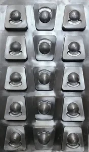 ساخت قالب های صنعتی